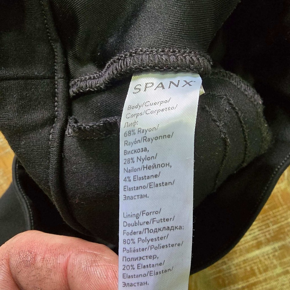 Spanx The Perfect Pant Slim Ankle Black Ponte Pull On Trousers Womens Small P - Picture 7 of 7